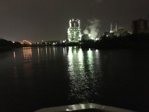 横浜　工場夜景　クルーズ